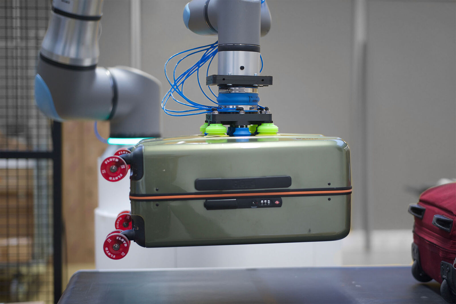 Flinkbot in airports